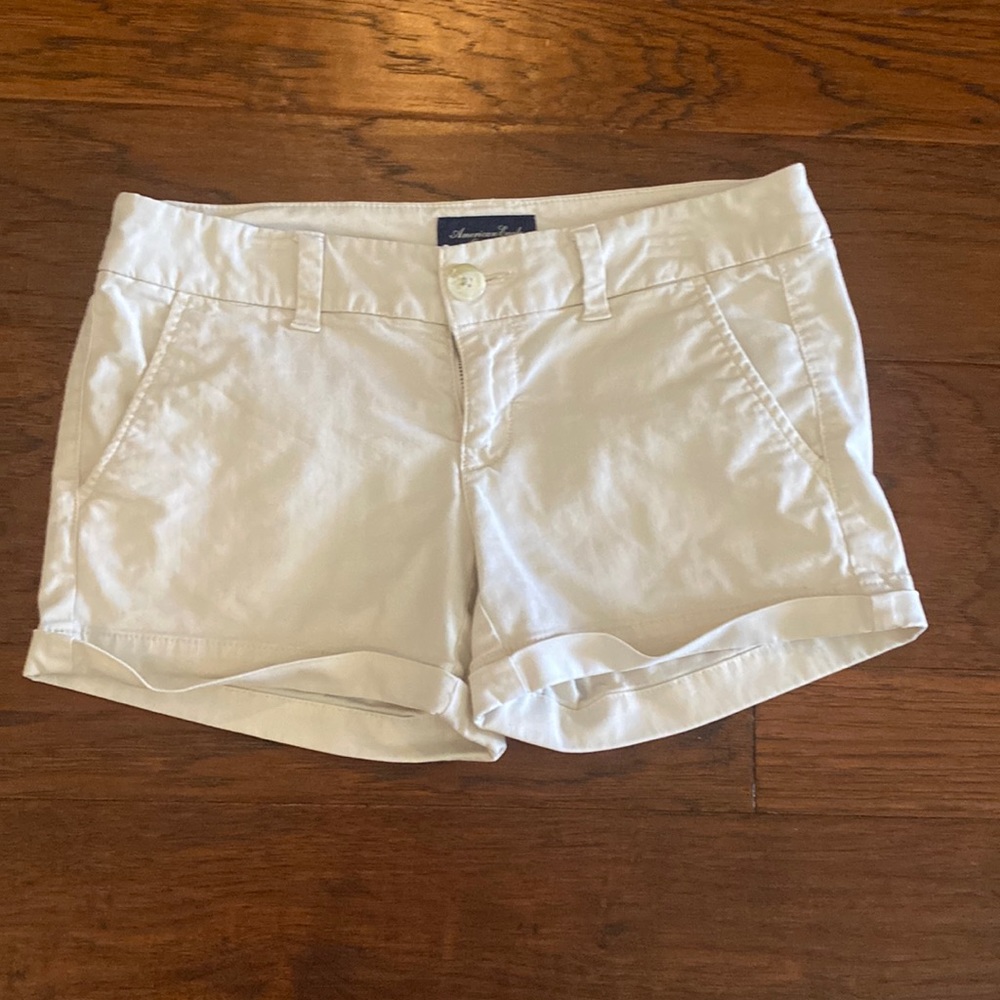 American Eagle khaki shorts size 0